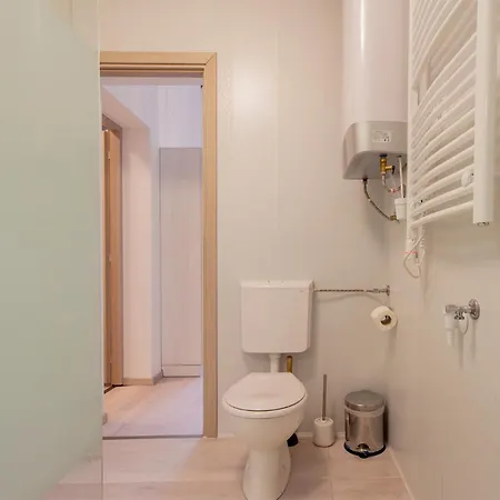 Dob Apartment With Ac Budapešť Exteriér fotografie